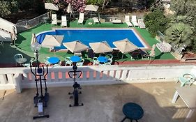 Whitestar Guesthouse